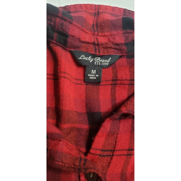 Women's Lucky Brand Red Black Buffalo Plaid Soft Button Down Split Hem Back Sz M - Picture 3 of 6
